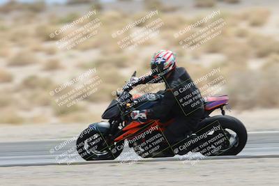 media/May-05-2025-Moto Forza (Mon) [[3c1838c5e5]]/2-B Group/Session 3 (Panning Test Turn 14 Inside)/